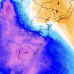 Massa de ar frio chega, temperatura desaba e trará clima de inverno