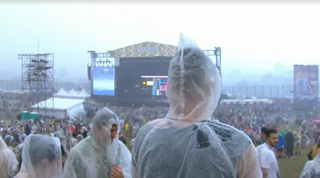 Vendaval derruba estrutura no Lollapalooza em São Paulo