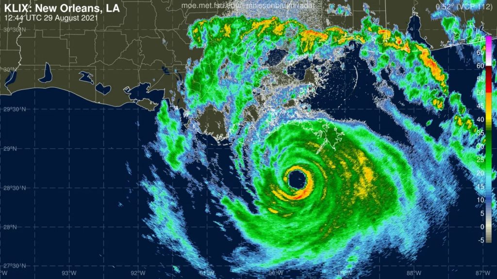 Estudo mostra aumento da chuva em furacões