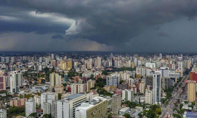 Aviso de chuva volumosa nos estados do Sul do Brasil