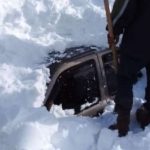 Peão morre congelado agarrado aos animais e comove Argentina