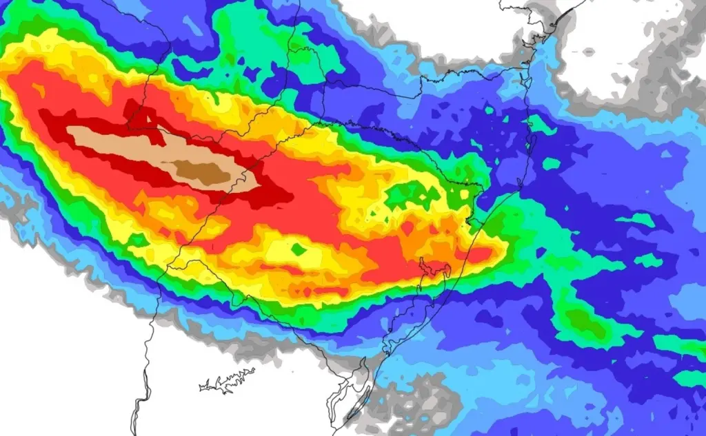 Chuva vai ganhar força com altos volumes e risco de granizo