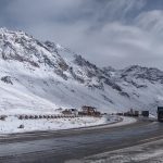Inverno começa com muito frio e neve na Argentina