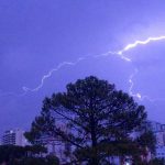 Potencial para tempestades isoladas fortes a severas nesta noite