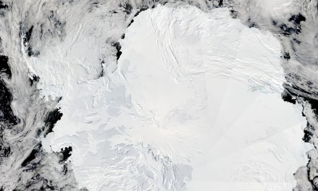 Corredor polar se abre para ar frio mais frequente e forte