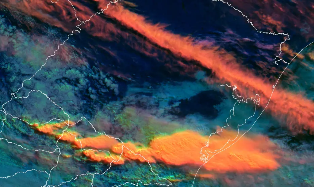 Gangorra entre ar quente e frio traz inversão térmica