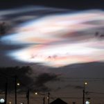 Nuvens de ácido e gelo brilham no céu da Argentina