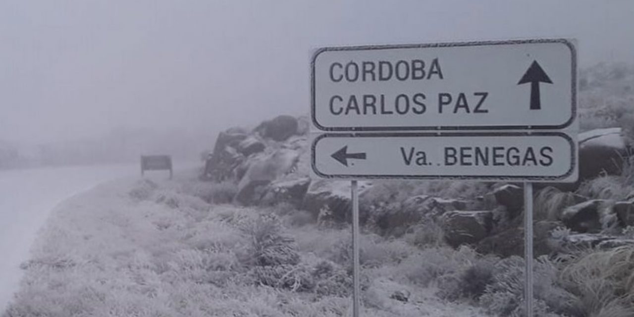 <span class="entry-title-primary">Neve pinta de branco a paisagem no Centro da Argentina</span> <h2 class="entry-subtitle">Neve acompanha avanço de massa de ar frio que vai trazer queda de temperatura no Centro-Oeste, Sudeste e Sul do Brasil </h2>
