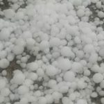 Frente quente se forma com chuva forte, raios e granizo