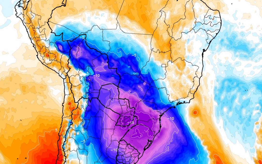 Enorme massa de ar polar trará frio extremo e chance de neve Intensa e abrangente massa de ar frio trará queda de temperatura em ao menos 13 estados brasileiros com geada ampla e possibilidade de nevar