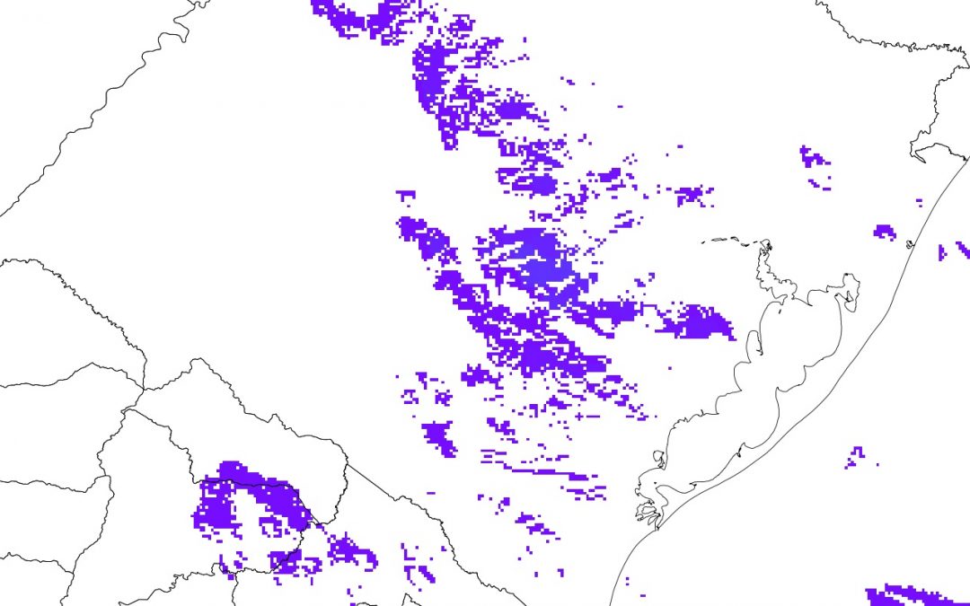 Chuva avança pelo Rio Grande do Sul e semana termina instável Nebulosidade aumentou muito nas últimas horas à medida que áreas de instabilidade avançam pelo território gaúcho