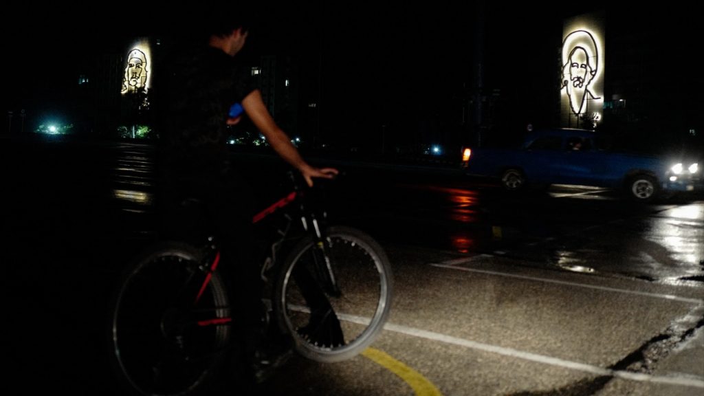 Muitas áreas de Cuba ainda sem luz após Ian