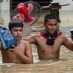 Tufão castiga as Filipinas com chuva extrema e vento destrutivo