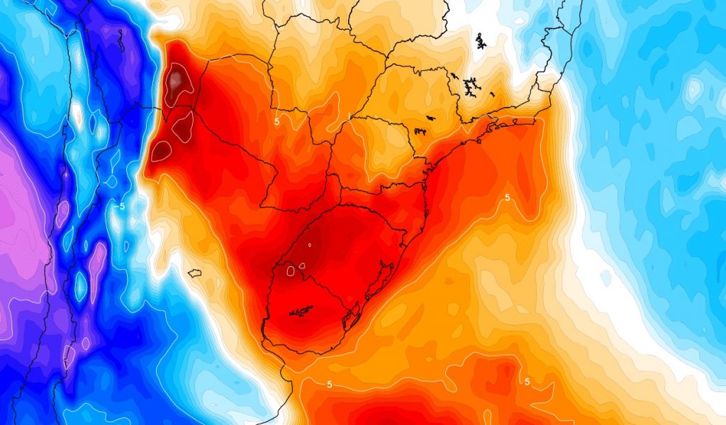 Ar muito quente ingressa nesta quinta com calor e fumaça