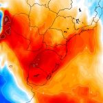 Ar muito quente ingressa nesta quinta com calor e fumaça