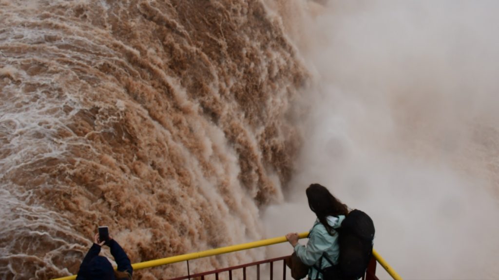 Veja as imagens incríveis da vazão histórica nas Cataratas do Iguaçu