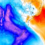 Frente fria no fim de semana precederá forte massa de ar frio