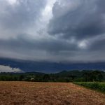 Sábado teve tarde mais quente de novembro com retorno da chuva