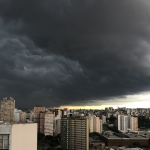 ZCAS turbina chuva com registro de temporais no Centro do país