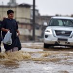 Após feriado para celebrar vitória na Copa, sauditas enfrentam enchente