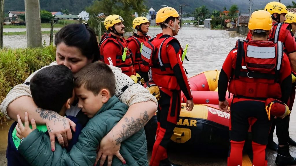 Semana será marcada por inundações, enchentes e deslizamentos
