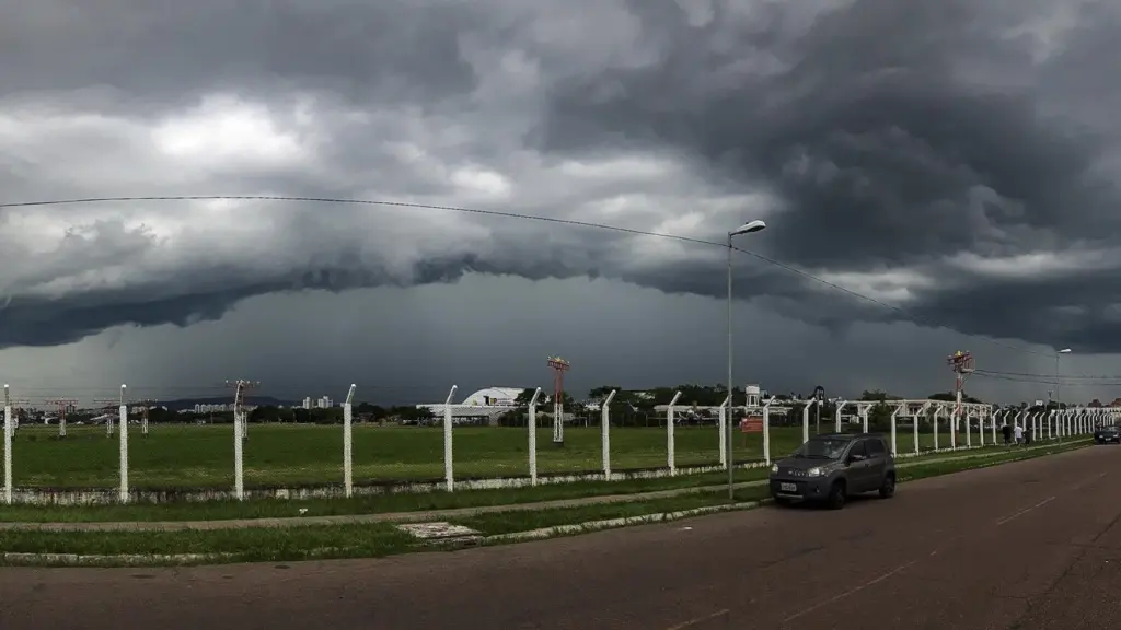 Chuva será frequente nos próximos dias e com temporais isolados
