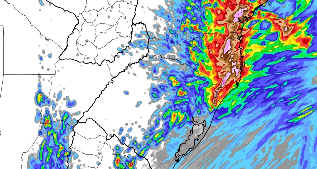 Baixa pressão na costa amplia e reforça a chuva no Sul do Brasil Volumes extremos de chuva adicionais são previstos para o Leste catarinense e paranaense enquanto no Rio Grande do Sul aumenta a abrangência da instabilidade