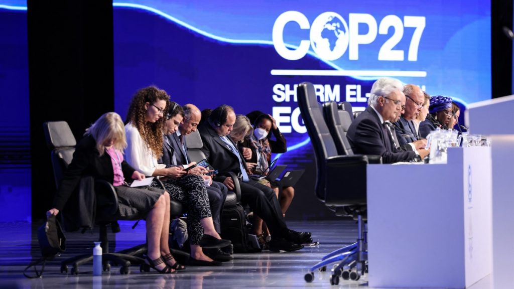 Vejas as reações mundiais ao desfecho da COP27 no Egito