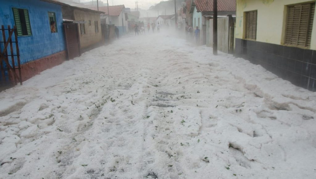 Elevado risco de novos temporais de granizo hoje na Região Sudeste