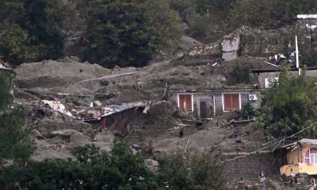 Chuva provoca grande deslizamento de terra com vítimas na Itália