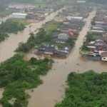 Maior cidade de Santa Catarina em emergência pela chuva