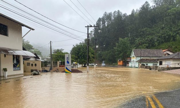 MetSul alerta para piora e situção crítica pela chuva em Santa Catarina
