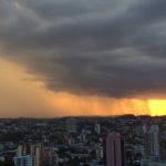 Mudança do tempo traz chuva em mais cidades nesta quinta-feira