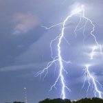 Temporais causam estragos no Uruguai após calor extremo