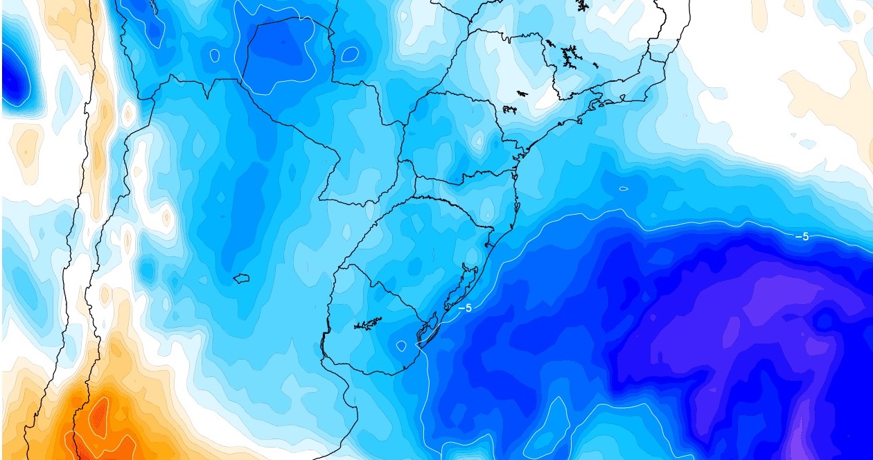 Frio, chuva e vento na semana que começa o verão Semana do Natal e que marca o começo do verão teve início com chuva, rajadas de vento e frio em parte do Sul do Brasil