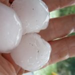 Onda de temporais começa com granizo grande no Norte gaúcho