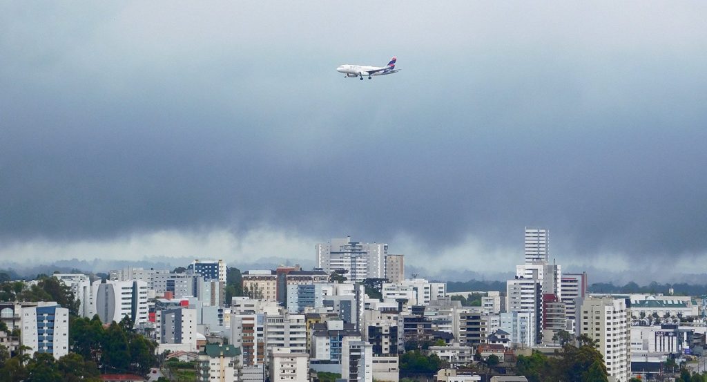 Veja como a semana terá dois tempos na chuva e temperatura