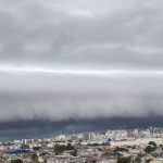 Frente fria muda o tempo e encerra o calor neste início de ano