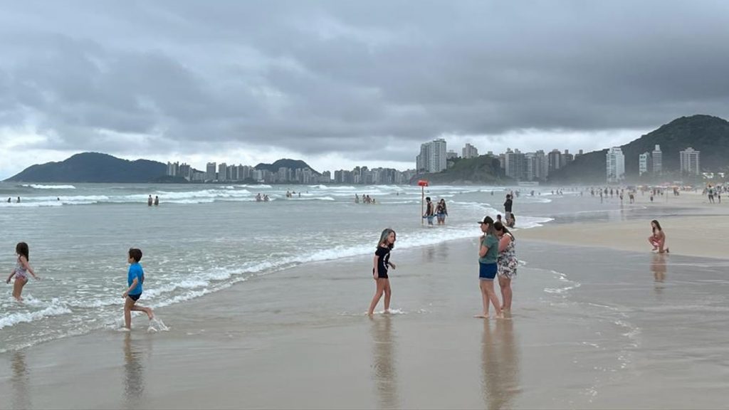 Começo de ano com tardes mais frias desde 1965 em São Paulo