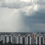 Frente fria alivia calor, traz abafamento e pouco efeito tem na estiagem