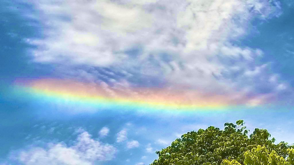 Nuvens coloridas no céu do Rio Grande do Sul; veja as fotos