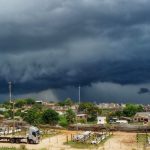 Nuvens de tempestade começam a ingressar pela fronteira