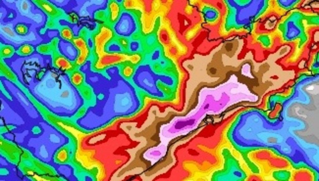 Alerta vermelho: chuva pode ser excepcional no litoral de São Paulo