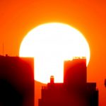 Temperatura alta irá marcas próximas tardes