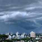 Calor voltará a trazer chuva e temporais nesta quinta: veja em quais regiões