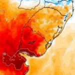 Onda de calor ganha força, invadirá o outono e fará história