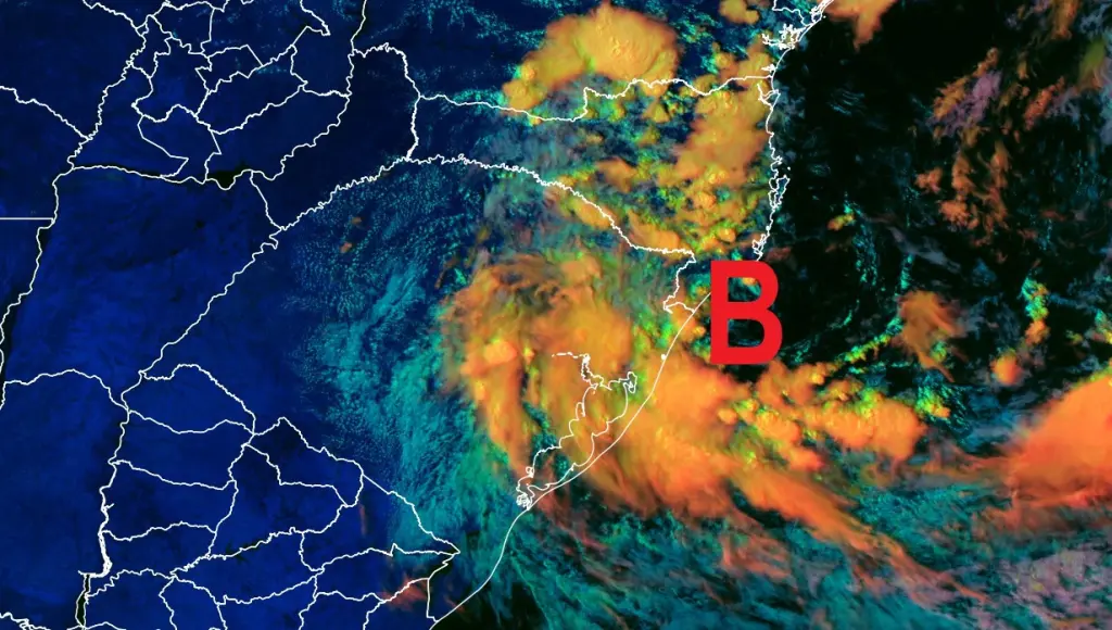 O que vai ocorrer com a baixa pressão que trouxe tanta chuva