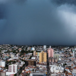 Sexta teve calor intenso e temporais pelo Estado