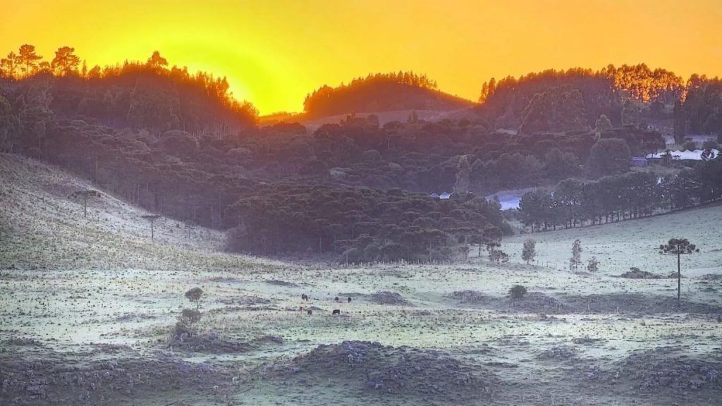 Frio à noite vai marcar o começo do feriadão no Sul do Brasil