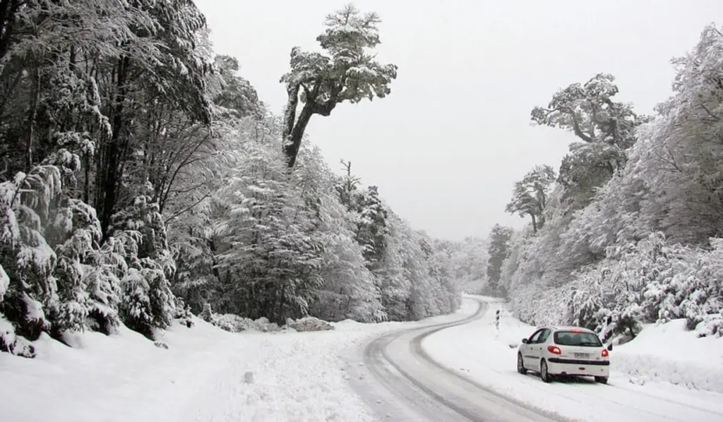 Como chega ao Brasil o ar frio que deixou meio metro de neve nos Andes